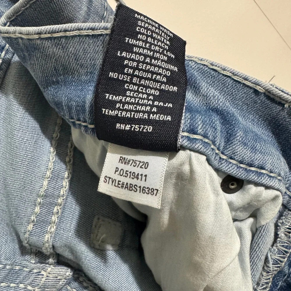 BKE Jake Straight Jeans Mens 34x30 Light Wash Coolmax Stretch ABS16387